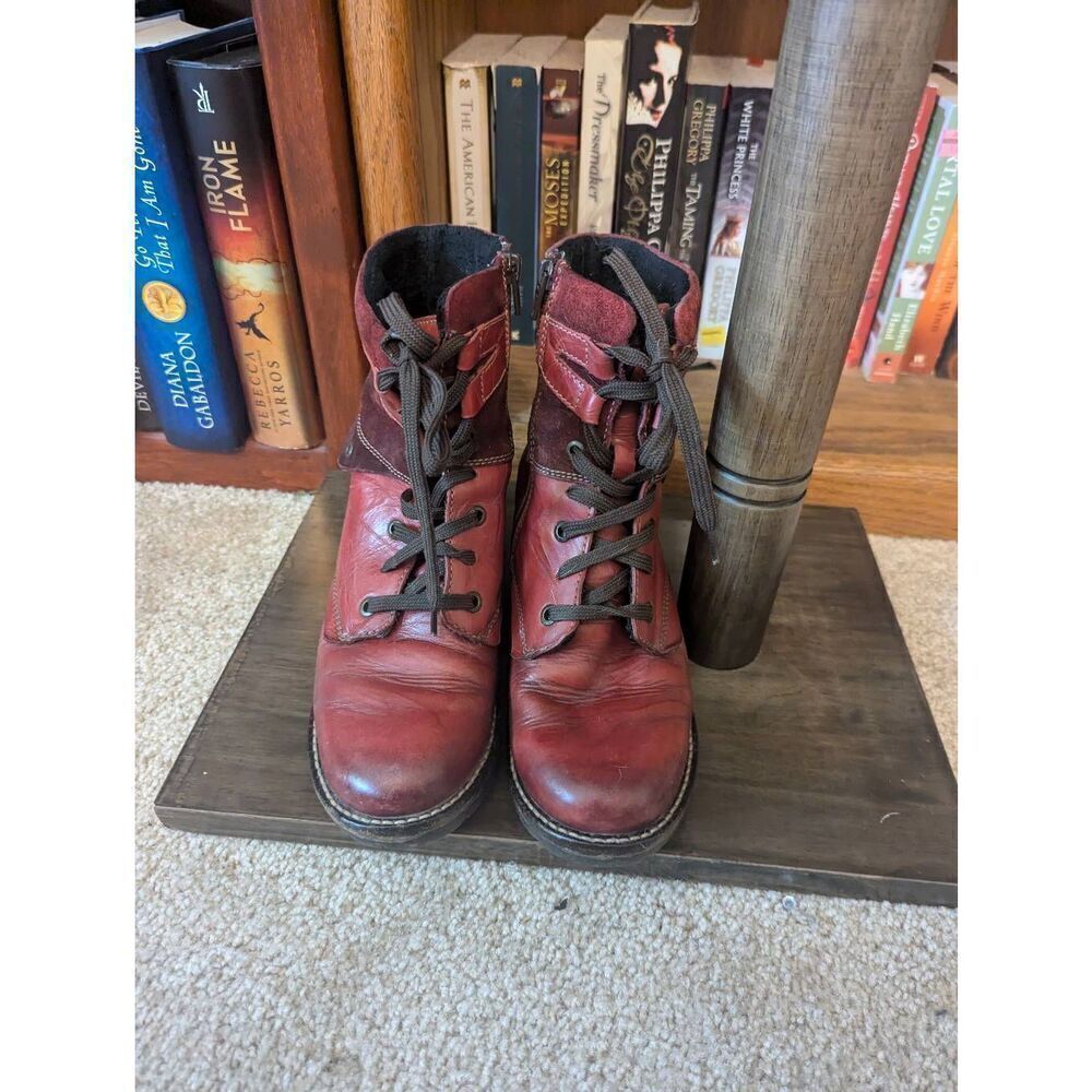 Dromedaris Kara Women's Boots -Combat Boots, Size 38 US 8